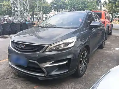 Geely Emgrand GS 2017
