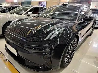 ZEEKR 001 2024