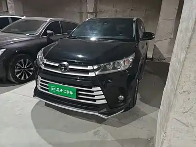 Toyota Highlander 2021