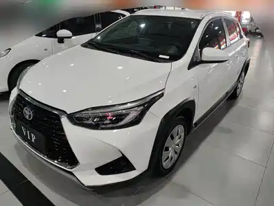 Toyota Yaris L 2021