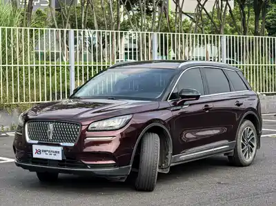 Lincoln Adventurer 2021