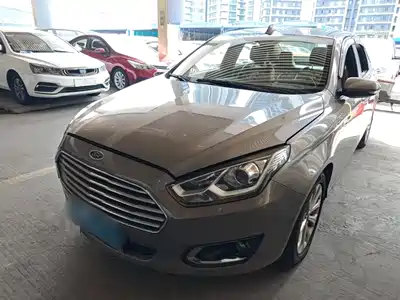 Ford Escort 2015