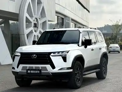 Lexus GX 2025
