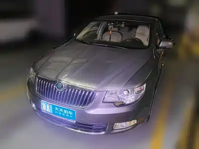 Skoda Superb 2011