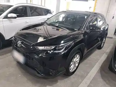 Toyota Frontlander 2024