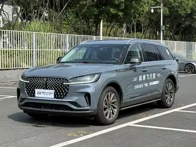 Lincoln Aviator 2025