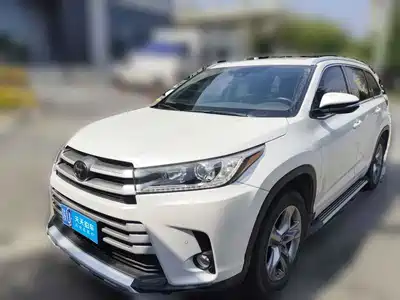 Toyota Highlander 2021