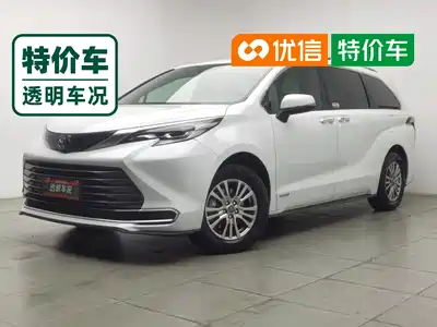 Toyota Sienna 2022