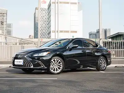 Lexus ES 2024