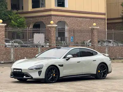Xiaomi Auto SU7 2024
