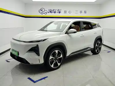 Geely Galaxy L7 2024