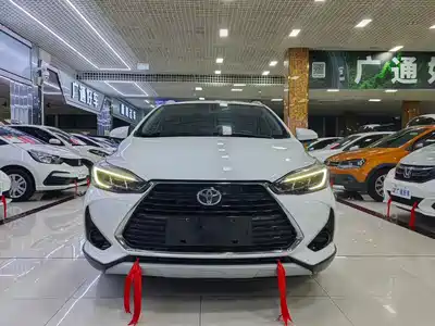 Toyota Yaris L 2021