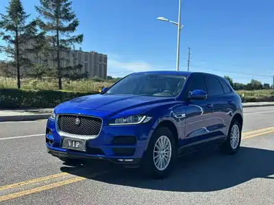 Jaguar F-PACE 2017