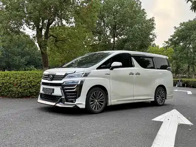 Toyota Vellfire 2021
