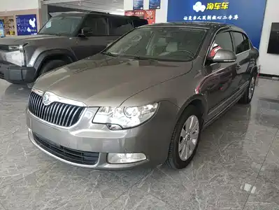 Skoda Superb 2012