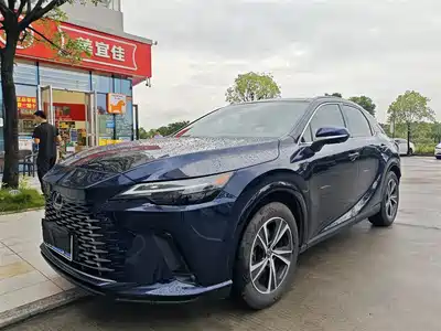 Lexus RX 2023