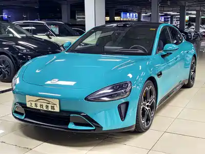 Xiaomi Auto SU7 2024