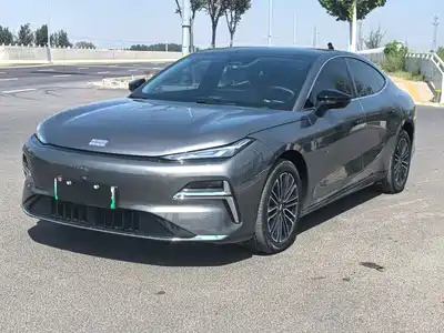 Geely Galaxy Xingyao 8 2025