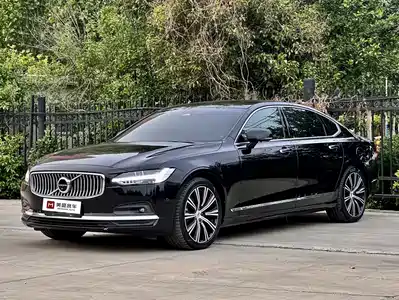 Volvo S90 2023