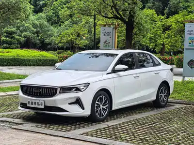 Geely Emgrand 2023