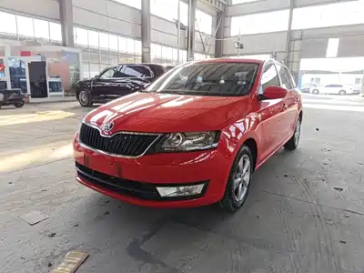 Skoda Rapid Spaceback 2016