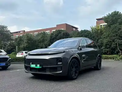 Li Auto L8 2023