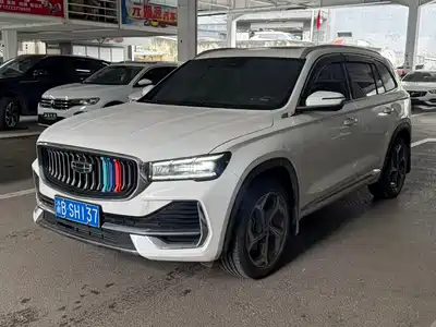Geely Xingyue L 2025
