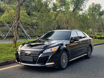 Toyota Crown 2019