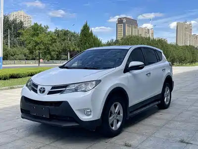 Toyota RAV4 Rongfang 2013