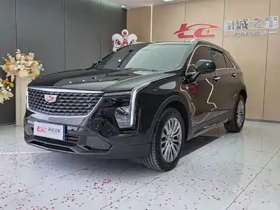 Cadillac XT4 2025