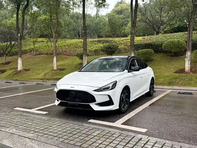 MG MG5 2020