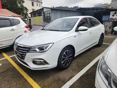 Roewe i5 2019