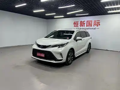 Toyota Granvia 2024