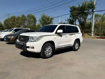 Toyota Land Cruiser 2010