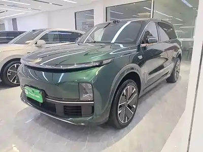 Li Auto L9 2025