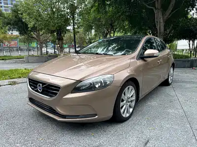 Volvo V40 2013