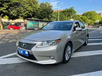 Lexus ES 2015