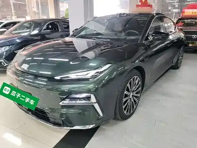 Geely Galaxy Xingyao 8 2025