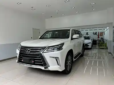 Lexus LX 2018