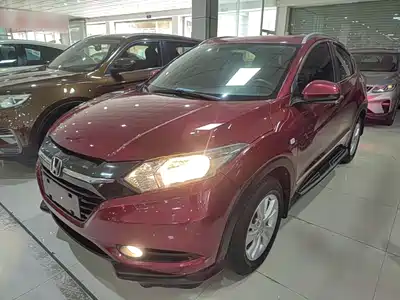 Honda Vezel 2015