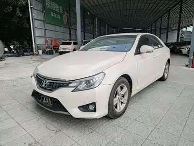 Toyota Reiz 2016