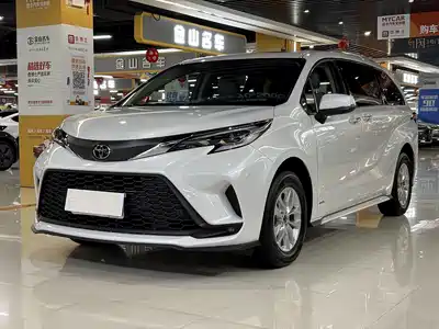 Toyota Granvia 2025