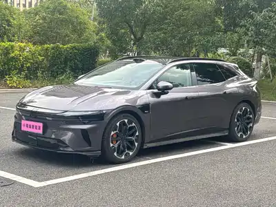 ZEEKR 007GT 2025