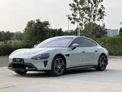 Xiaomi Auto SU7 2024