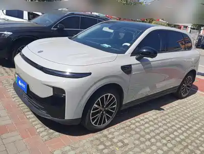 Leapmotor B10 2025