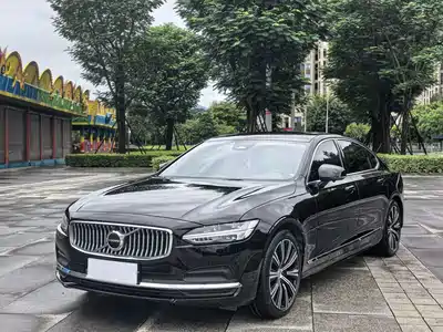 Volvo S90 2024