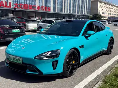 Xiaomi Auto SU7 2024