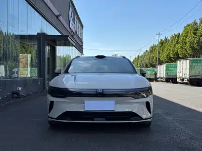 ZEEKR 007GT 2025