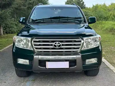 Toyota Land Cruiser 2010
