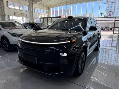 Li Auto L8 2024